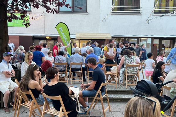 pivo-in-burgerji-kk-03DB7BF999-A138-E1E4-A41A-667E44B01BA2.jpg