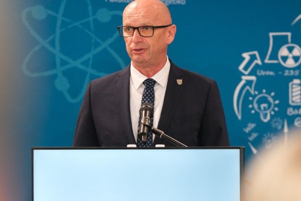fakulteta-za-energetiko-podelitev-2026-0454A17F18-7B50-144A-743E-5D5EDB0D3AA4.jpg