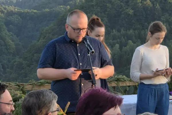 poklek-dan-drzavnosti-2026-17594213F9-24DB-7F54-4107-8A3DB1F53DD8.webp