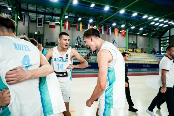 evropsko-prvenstvo-do-18-40FCD38D4-E0E4-87A7-FE8B-BCA9A5FEAB40.webp